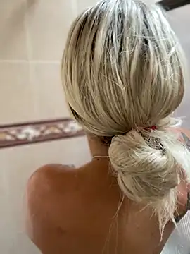 SamaraJay1 online show from 18, 12, 2024