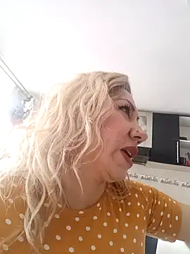 coral smitth online show from 22, 9, 2025