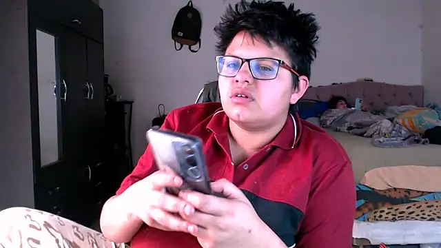 tatsumi nao online show from 14, 12, 2025