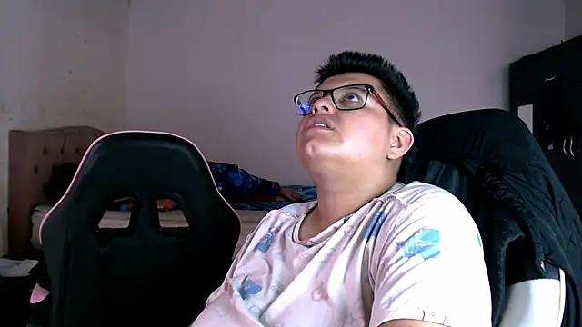 tatsumi nao online show from 2, 4, 2026