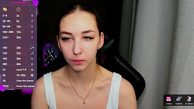 Snapshot of Sm0ly chatting on 1, 2, 2025 Sm0ly online show from 1, 2, 2025