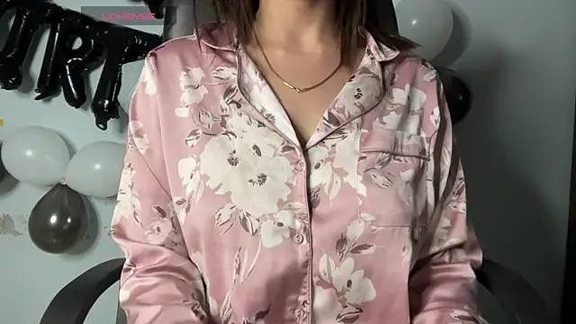 Snapshot of Dazzling__ira chatting on 21, 1, 2025 Dazzling ira online show from 21, 1, 2025