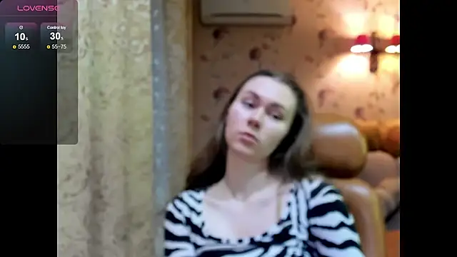 MadeleineWiliams online show from 2, 11, 2025