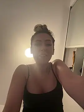 RaquelleDevon online show from 19, 12, 2024