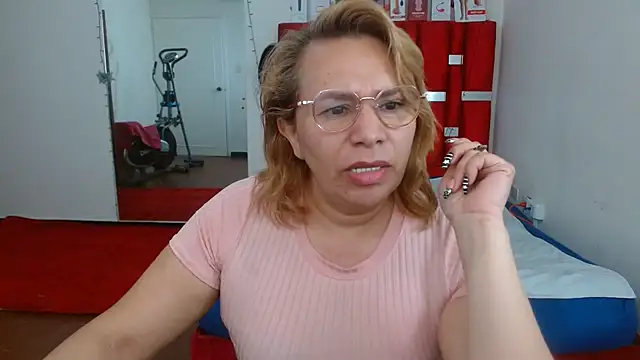 krystal thomson online show from 7, 11, 2025