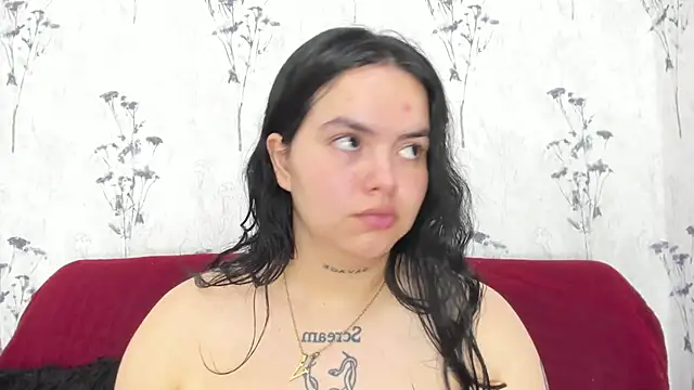 Mia candy 0 online show from 8, 1, 2025