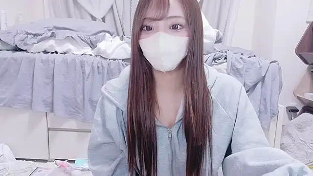  chanMOMO  online show from 10, 10, 2025