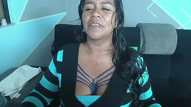 Snapshot of saggil23 chatting on 19, 3, 2026 saggil23 online show from 19, 3, 2026