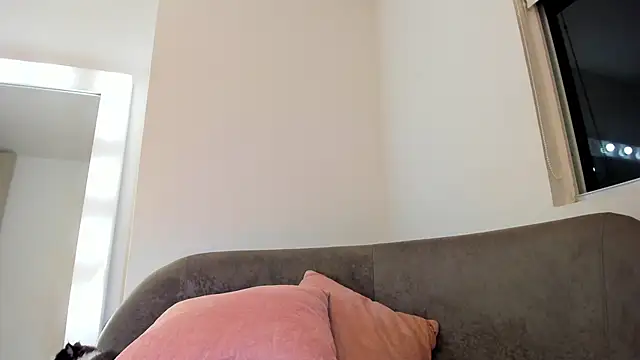 Snapshot of GabyFerrerr chatting on 15, 11, 2025 GabyFerrerr online show from 15, 11, 2025