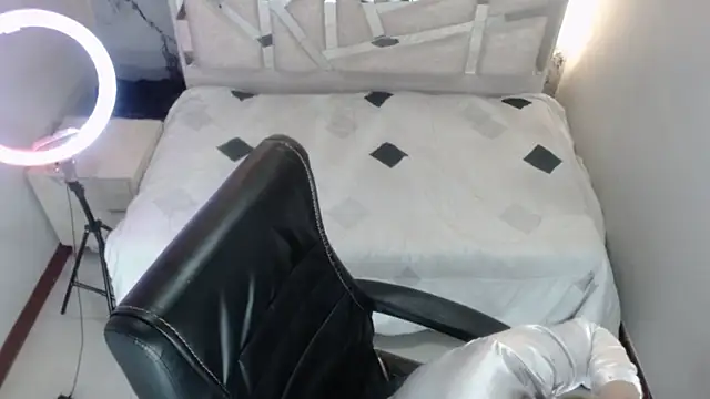 Salome Milf202 online show from 21, 12, 2025