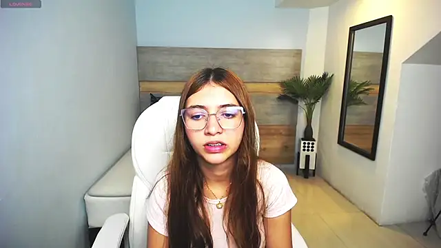 liseth fox online show from 26, 2, 2025