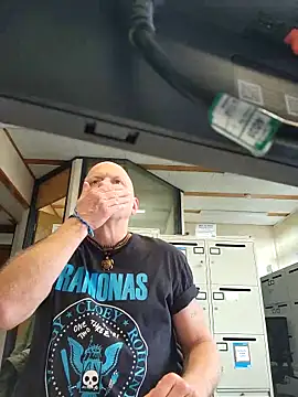 Snapshot of Alwaysreadysex69 chatting on 16, 3, 2026 Alwaysreadysex69 online show from 16, 3, 2026