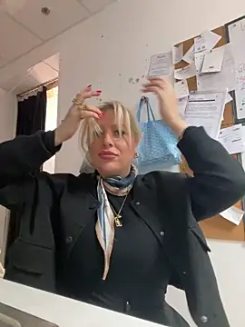 Snapshot of Arabellalee23 chatting on 15, 3, 2025 Arabellalee23 online show from 15, 3, 2025