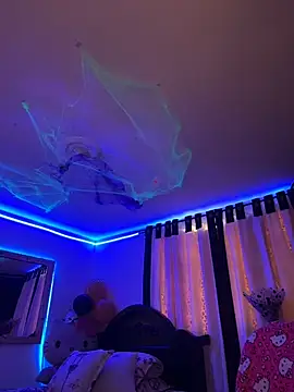 Snapshot of touchm_cockhard chatting on 19, 10, 2025 touchm cockhard online show from 19, 10, 2025