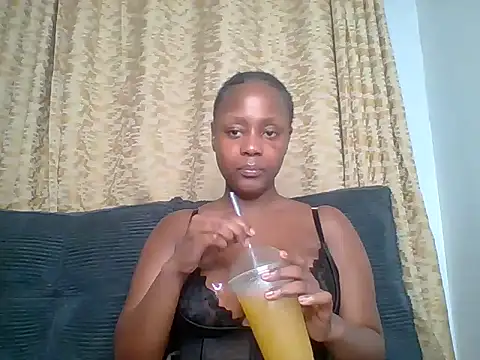 Miss Amani online show from 16, 11, 2025