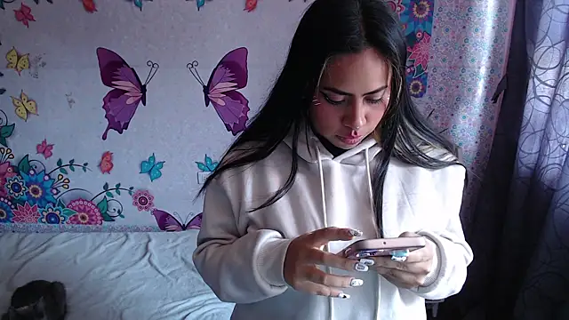 Snapshot of Zart_Blaze chatting on 28, 10, 2025 Zart Blaze online show from 28, 10, 2025