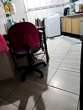 Snapshot of pau_gostosooo chatting on 3, 1, 2025 pau gostosooo online show from 3, 1, 2025