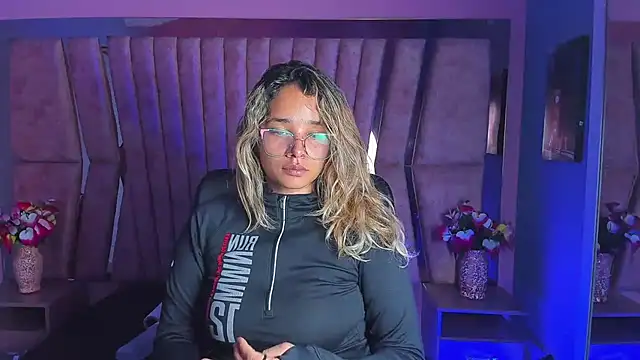Olivia Fox69 online show from 21, 1, 2025