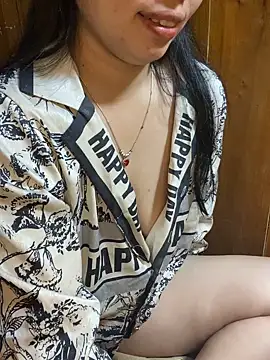 Sexyass13 online show from 15, 2, 2026