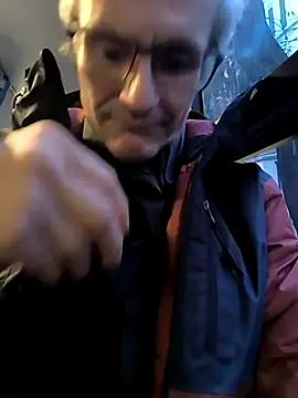 Snapshot of Zed0l1Mod chatting on 25, 2, 2025 Zed0l1Mod online show from 25, 2, 2025