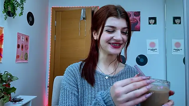 Bunny ShyGirl online show from 25, 12, 2024
