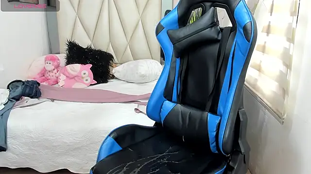 Backsex boy online show from 29, 12, 2024