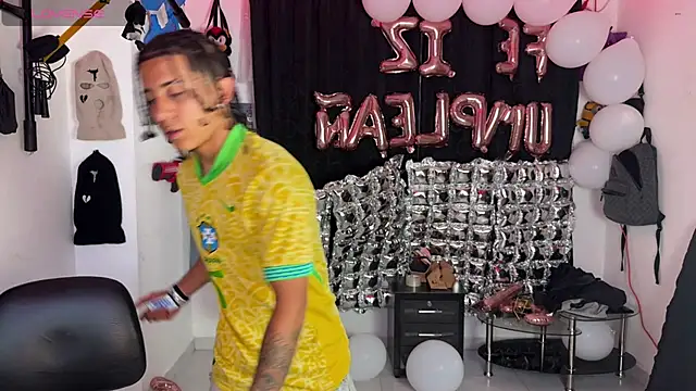 Snapshot of jokergc_2 chatting on 25, 11, 2025 jokergc 2 online show from 25, 11, 2025