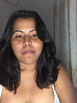 Snapshot of lollitta-33677 chatting on 5, 2, 2025 lollitta-33677 online show from 5, 2, 2025