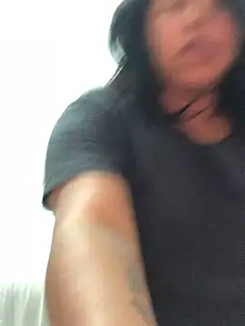 Snapshot of lollitta-33677 chatting on 6, 3, 2025 lollitta-33677 online show from 6, 3, 2025