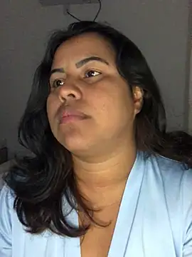 Snapshot of lollitta-33677 chatting on 8, 3, 2025 lollitta-33677 online show from 8, 3, 2025