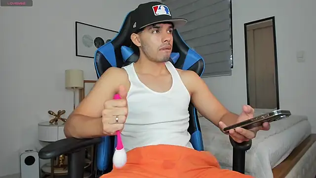 mateoleonee online show from 3, 12, 2024