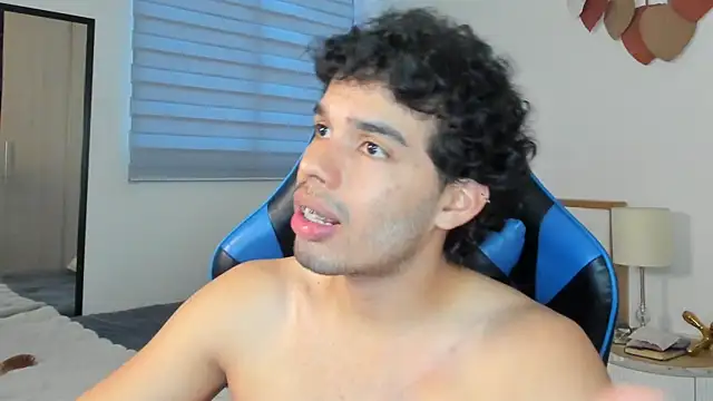 mateoleonee online show from 1, 2, 2025