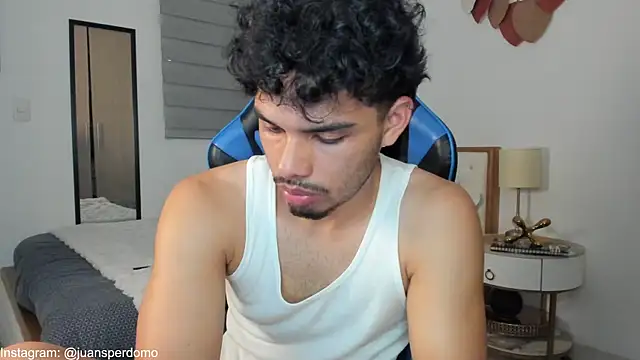 mateoleonee online show from 11, 3, 2025