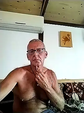 Freddy1962 online show from 4, 2, 2025