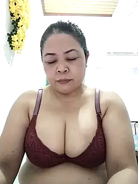 Sexy-bigtits2024 online show from 4, 2, 2026