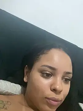 Snapshot of Indiazinha777 chatting on 12, 3, 2025 Indiazinha777 online show from 12, 3, 2025