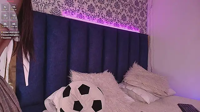 Snapshot of AmberMoss_ chatting on 13, 2, 2025 AmberMoss online show from 13, 2, 2025