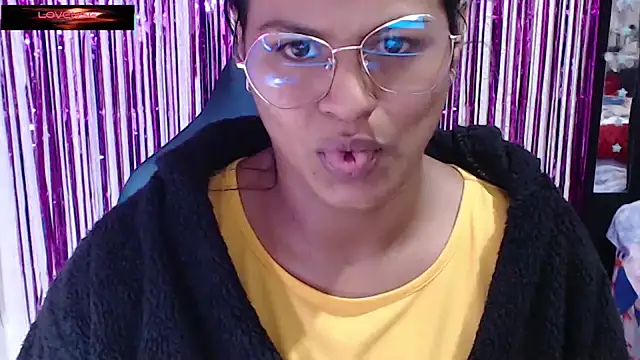 SweetAlmaa online show from 14, 2, 2026