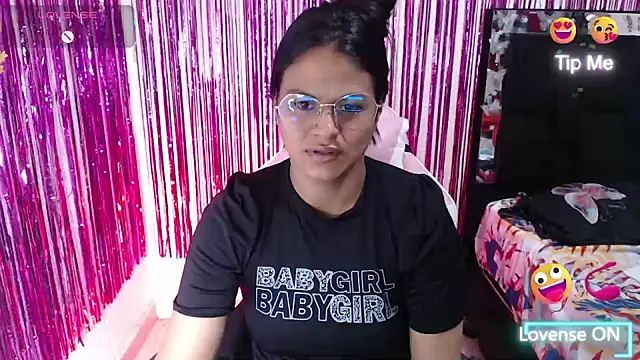 SweetAlmaa online show from 14, 3, 2026