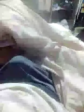 lorraine alves ferreira online show from 24, 10, 2025