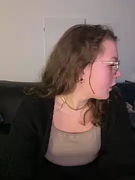 Snapshot of Fancy-Francy chatting on 15, 1, 2025 Fancy-Francy online show from 15, 1, 2025