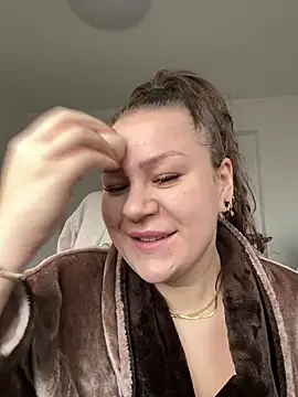 Snapshot of Fancy-Francy chatting on 27, 2, 2025 Fancy-Francy online show from 27, 2, 2025