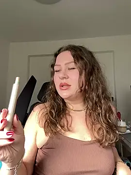 Snapshot of Fancy-Francy chatting on 18, 3, 2025 Fancy-Francy online show from 18, 3, 2025