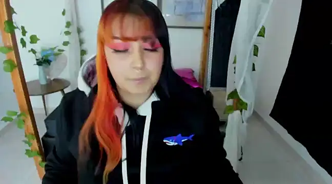 lussyevans24 online show from 24, 1, 2025
