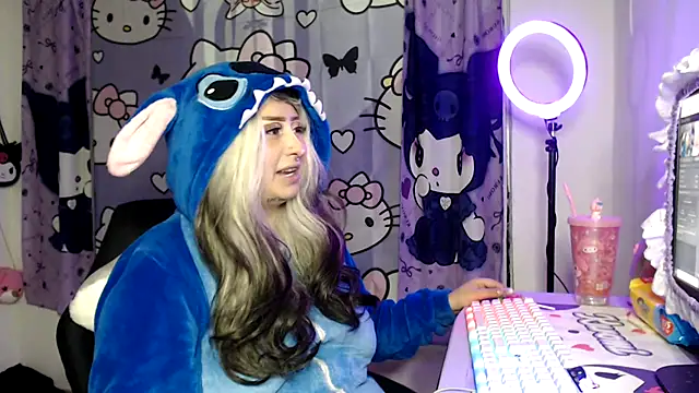 lussyevans24 online show from 11, 11, 2025