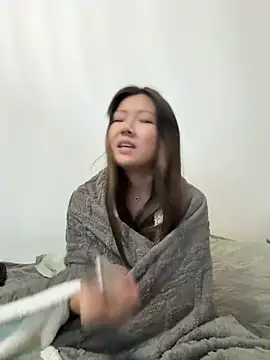 Snapshot of Kim_SLO chatting on 6, 3, 2026 Kim SLO online show from 6, 3, 2026