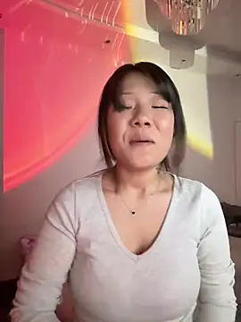 Snapshot of Kim_SLO chatting on 27, 3, 2026 Kim SLO online show from 27, 3, 2026