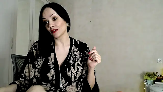 Devil Goddess online show from 28, 12, 2024