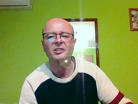 Snapshot of Tiger202441 chatting on 15, 10, 2025 Tiger202441 online show from 15, 10, 2025