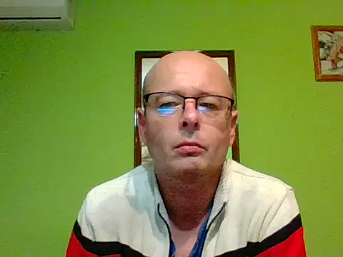 Snapshot of Tiger202441 chatting on 17, 10, 2025 Tiger202441 online show from 17, 10, 2025